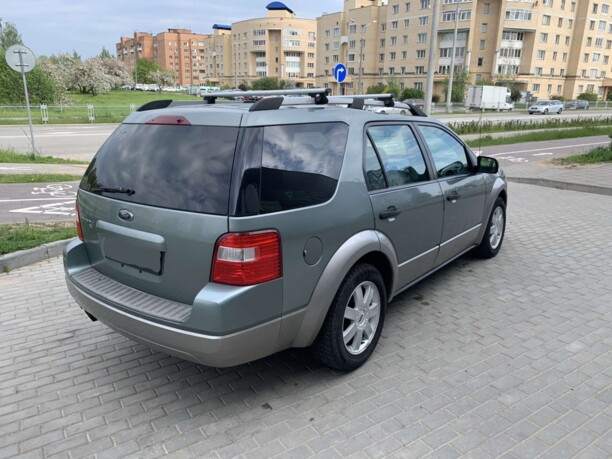 Ford Freestyle, 7 мест, 2005 г.