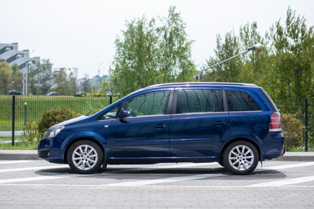 Opel Zafira B, 7 мест, 2006 г.