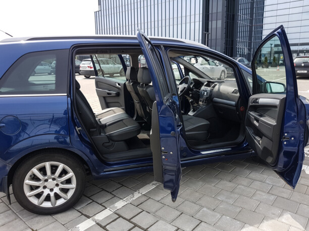 Opel Zafira B, 7 мест, 2006 г.