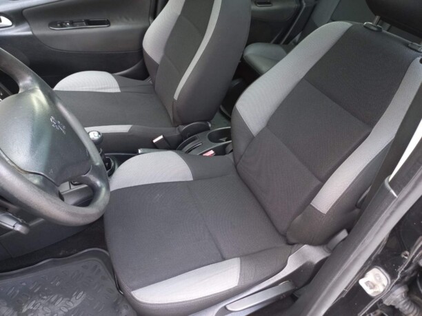 Peugeot 207 I · Рестайлинг, 2010 г.