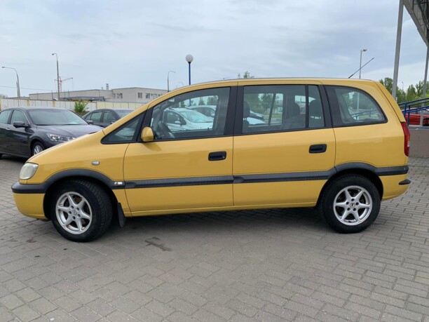Opel Zafira A, 7 мест, 2001 г.