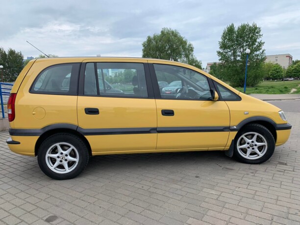 Opel Zafira A, 7 мест, 2001 г.