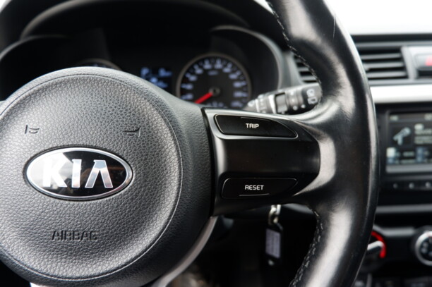 Kia Rio IV X-Line, 2018 г.