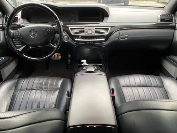 Mercedes-Benz S-Класс W221· Рестайлинг, 2010 г.