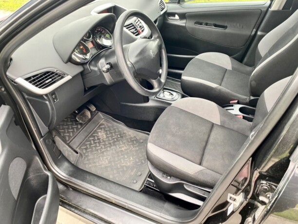 Peugeot 207 I, 2008 г.