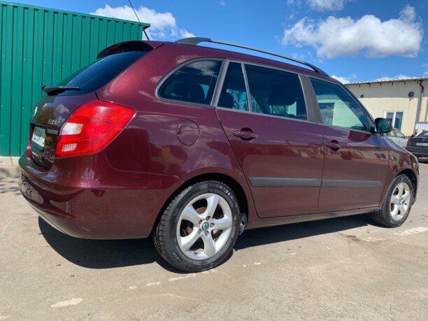 Skoda Fabia 5J · Рестайлинг, 2011 г.