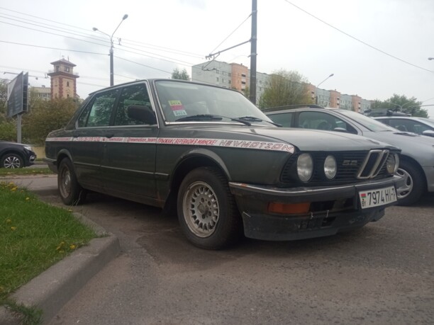 BMW 5 серия E28, 1985 г.