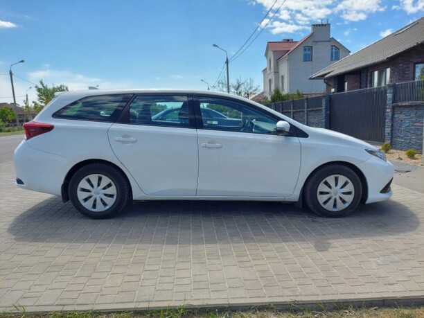Toyota Auris II (E180) · Рестайлинг, 2017 г.