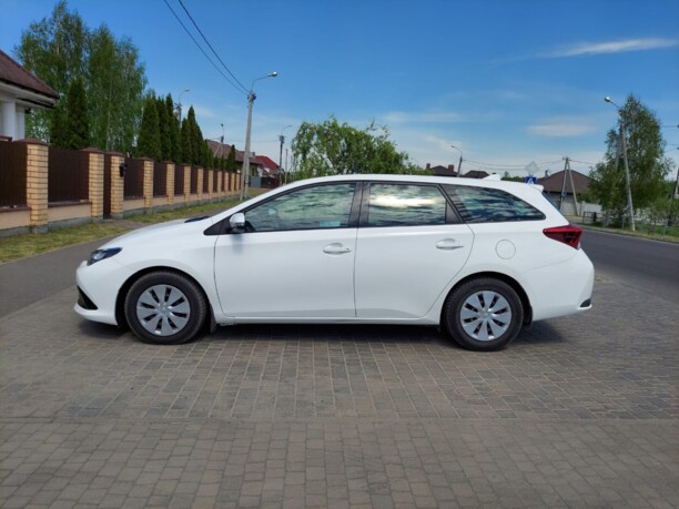 Toyota Auris II (E180) · Рестайлинг, 2017 г.