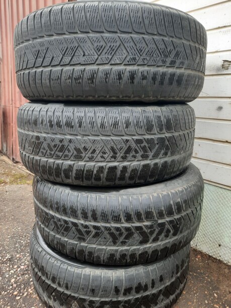 Легковые шины Pirelli scorpion 255/50 R19 4 шт.