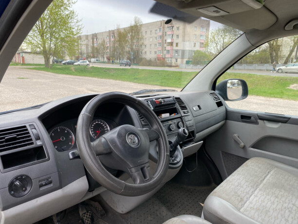 Volkswagen T5 Transporter Long, 2012 г.