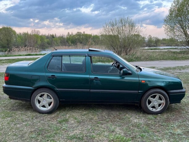 Volkswagen Vento, 1995 г.