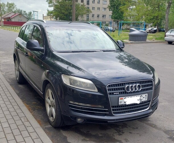 Audi Q7 4L, 7 мест, 2006 г.
