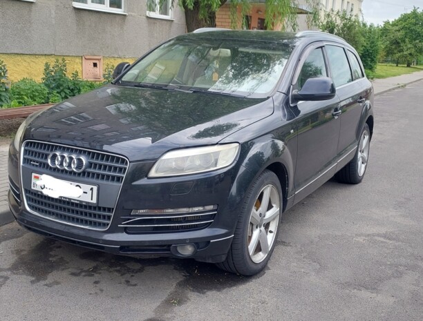 Audi Q7 4L, 7 мест, 2006 г.