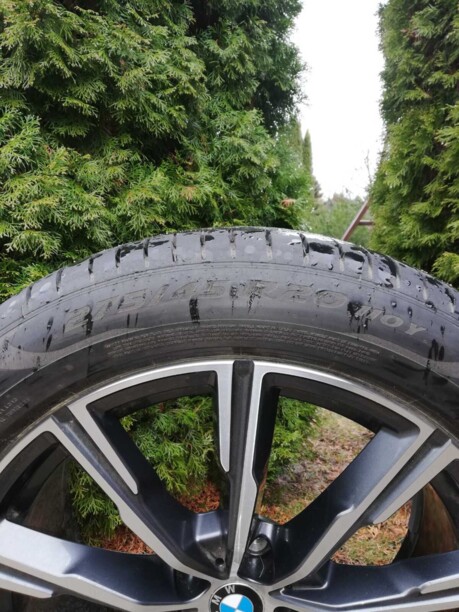 Легковые шины Pirelli BMW 275/45 R20 4 шт.