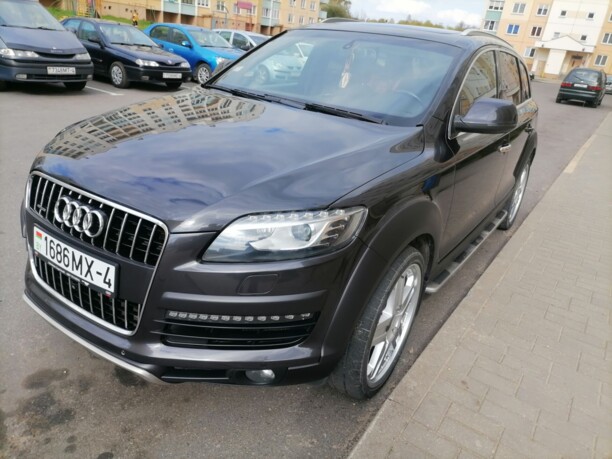 Audi Q7 4L, 7 мест, 2007 г.