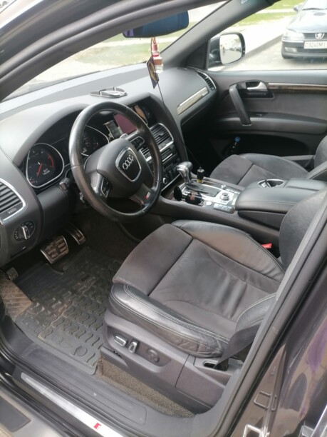 Audi Q7 4L, 7 мест, 2007 г.