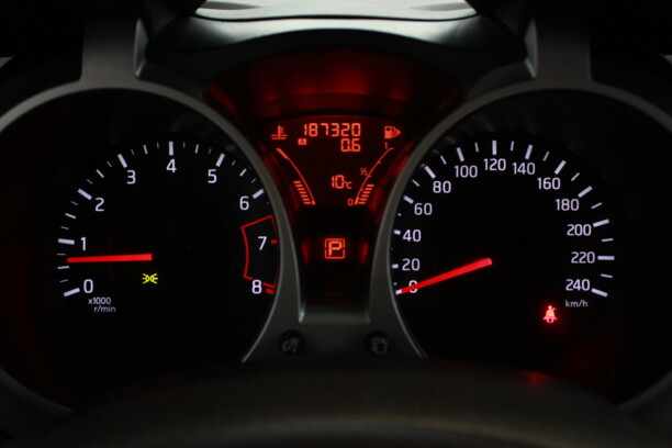 Nissan Juke YF15, 2012 г.