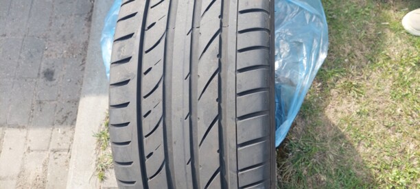 Легковые шины Sailun 245/45 R18 1 шт.