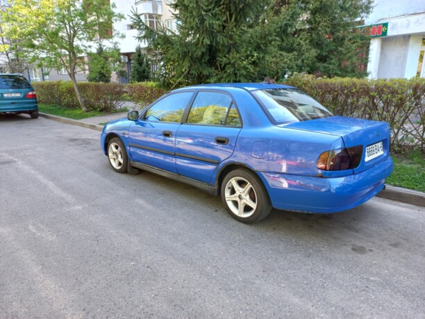 Mitsubishi Carisma I, 1998 г.
