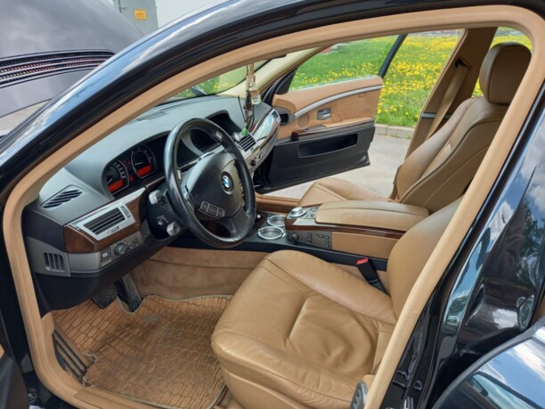 BMW 7 серия E65, 2004 г.