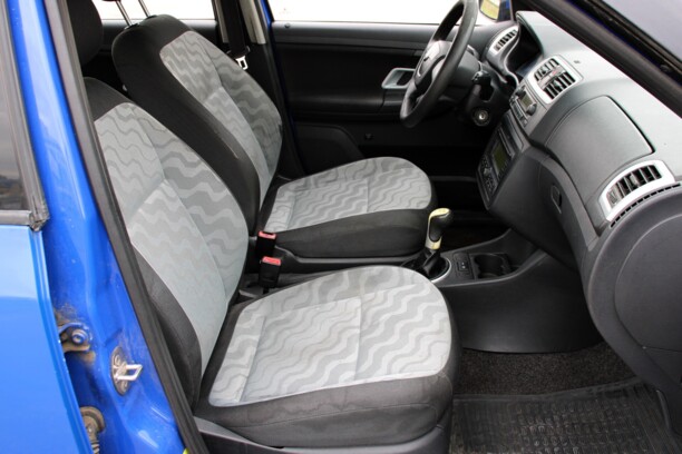 Skoda Fabia 5J, 2010 г.