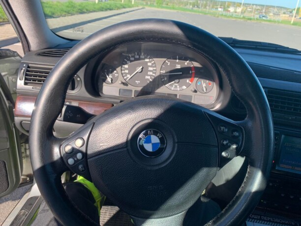 BMW 7 серия E38, 2001 г.