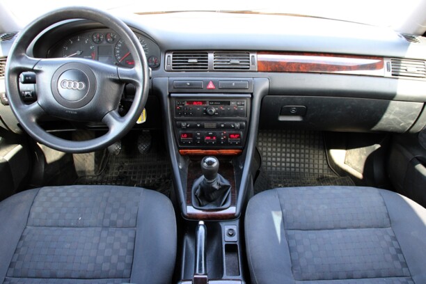 Audi A6 C5, 2000 г.