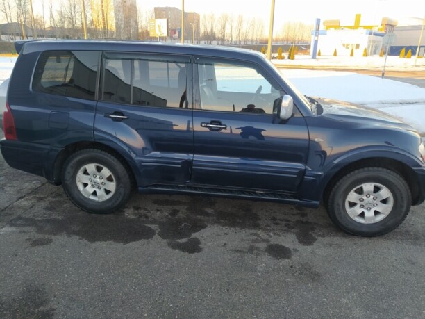 Mitsubishi Pajero III, 7 мест, 2005 г.