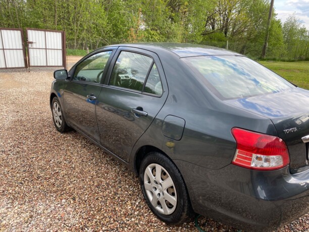 Toyota Yaris II (XP9) · Рестайлинг, 2009 г.