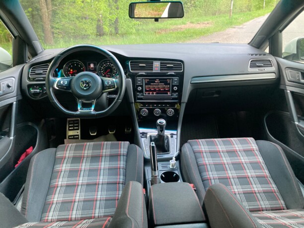 Volkswagen Golf GTI VII · Рестайлинг, 2018 г.