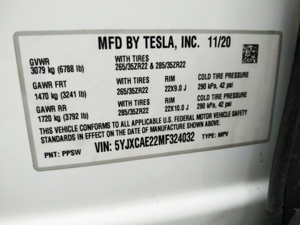 Tesla Model X, 7 мест, 2020 г.