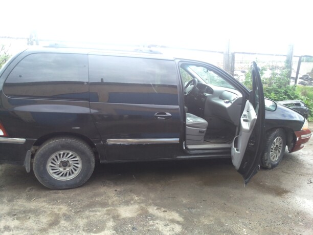 Ford Windstar II, 1999 г.