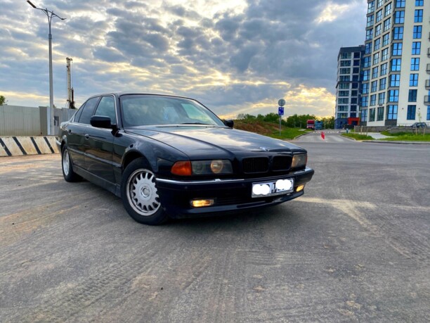 BMW 7 серия E38, 1996 г.