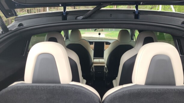 Tesla Model X, 6 мест, 2020 г.
