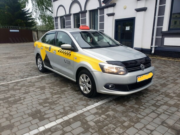 Volkswagen Polo Sedan I, 2011 г.