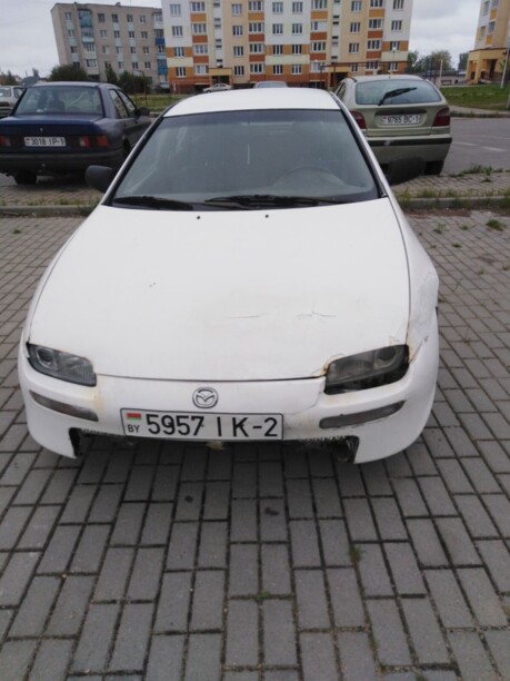 Mazda 323F, 1995 г.