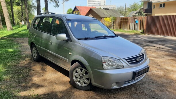 Kia Carens I · Рестайлинг, 2003 г.