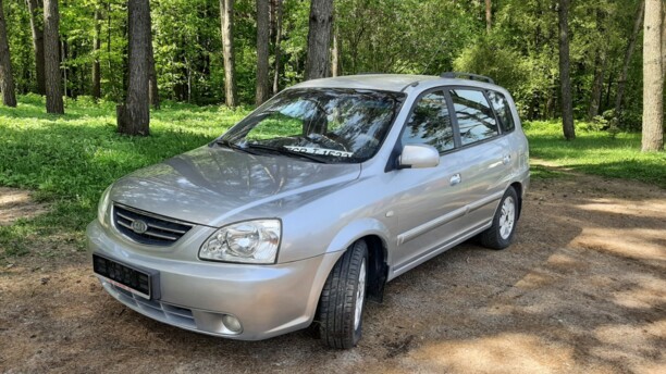 Kia Carens I · Рестайлинг, 2003 г.