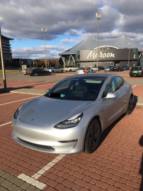 Tesla Model 3, 2018 г.