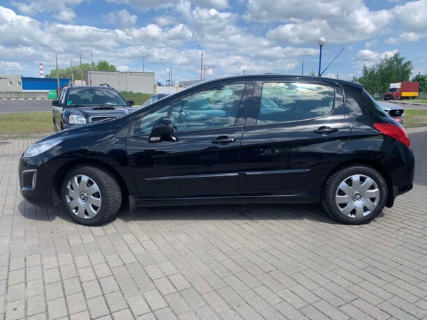 Peugeot 308 T7 · Рестайлинг, 2011 г.