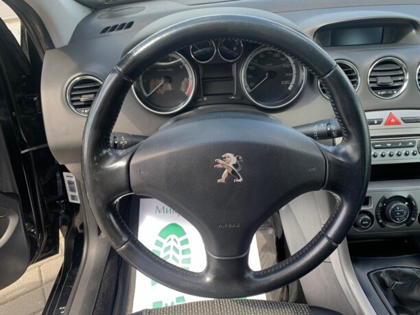 Peugeot 308 T7 · Рестайлинг, 2011 г.