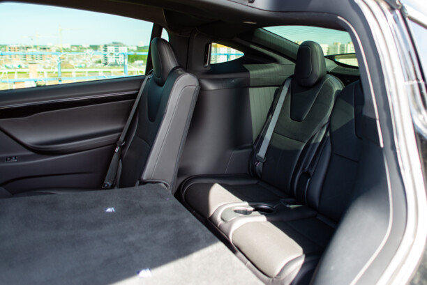Tesla Model X, 7 мест, 2018 г.