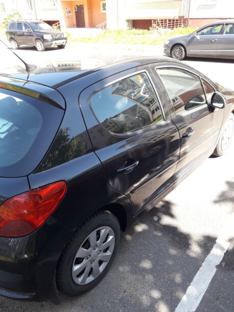 Peugeot 207 I · Рестайлинг, 2009 г.