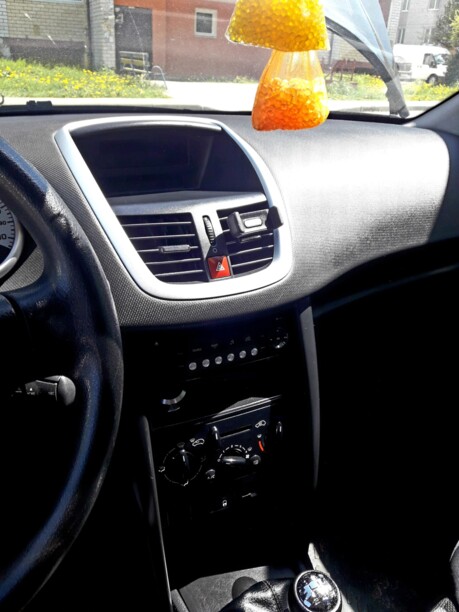 Peugeot 207 I · Рестайлинг, 2009 г.
