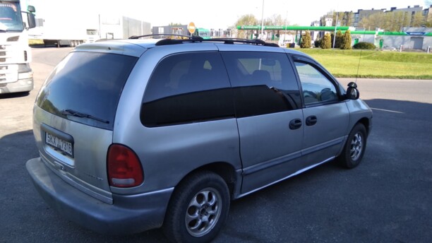 Dodge Caravan III, 7 мест, 2000 г.