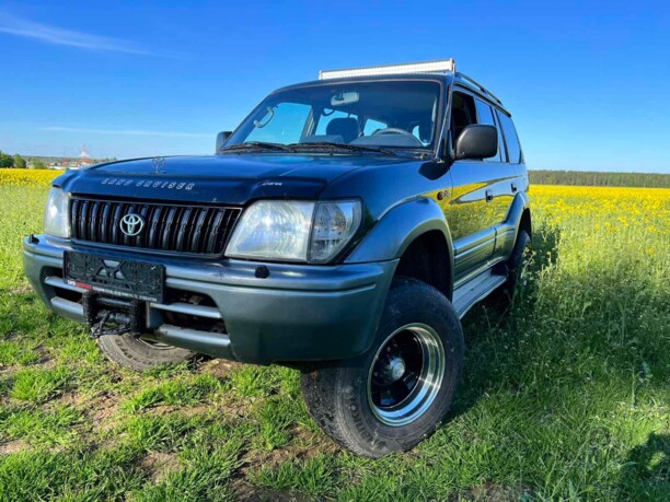 Toyota Land Cruiser Prado J90 · Рестайлинг, 7 мест, 2001 г.