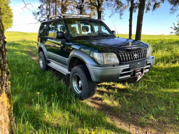 Toyota Land Cruiser Prado J90 · Рестайлинг, 7 мест, 2001 г.