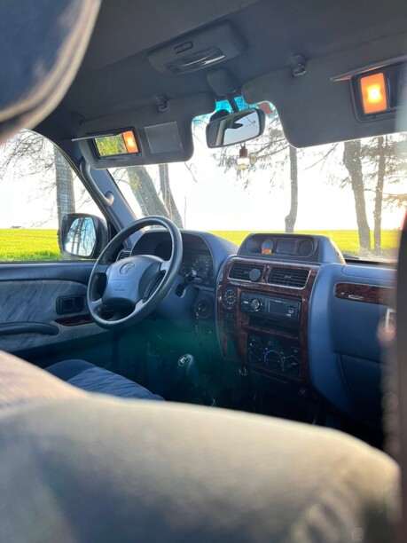 Toyota Land Cruiser Prado J90 · Рестайлинг, 7 мест, 2001 г.