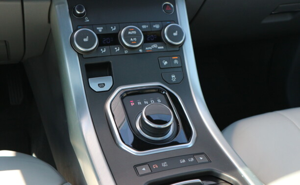 Land Rover Range Rover Evoque I · Рестайлинг, 2017 г.